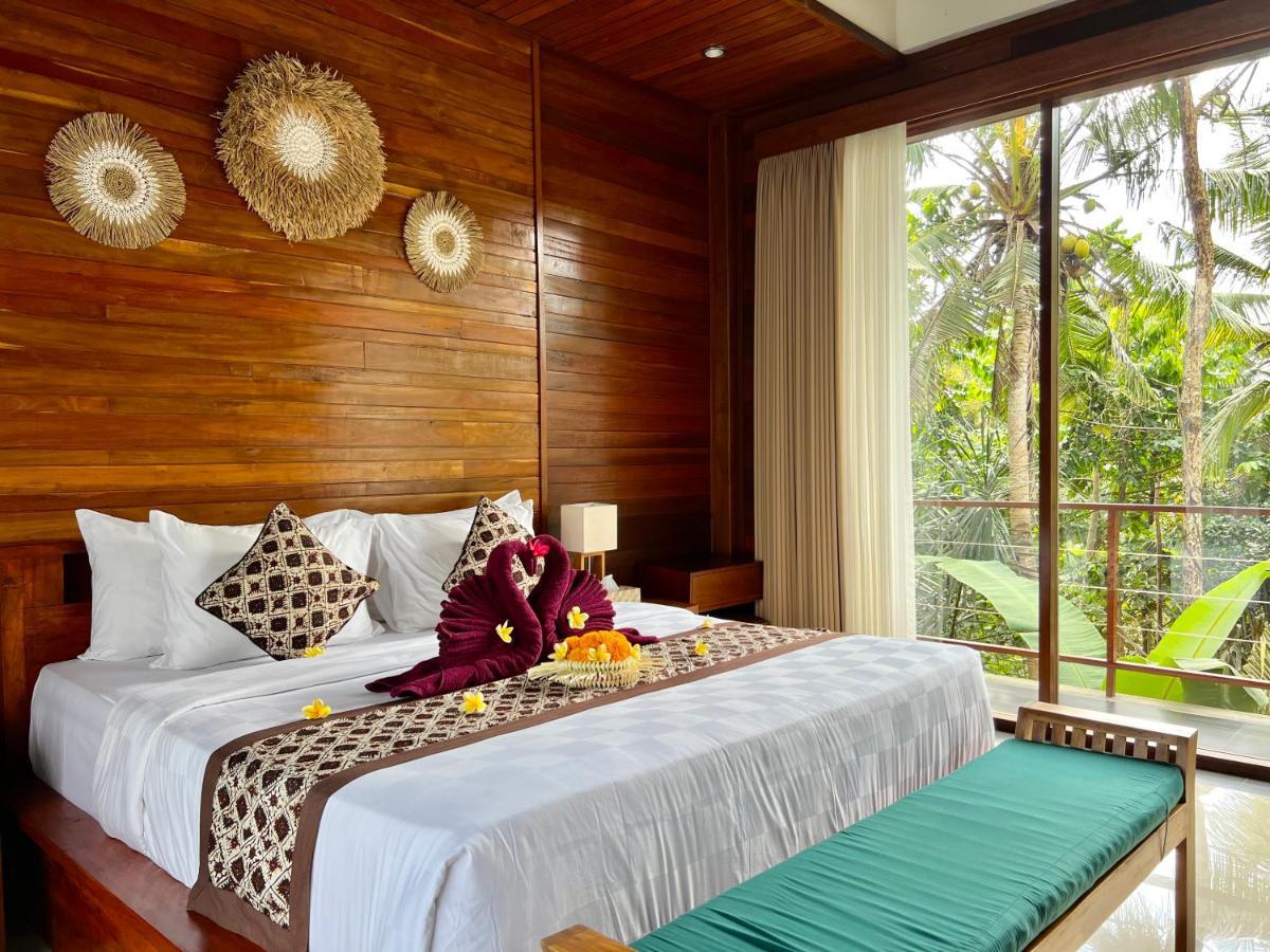 Nirankara Ubud Villa Bagian luar foto