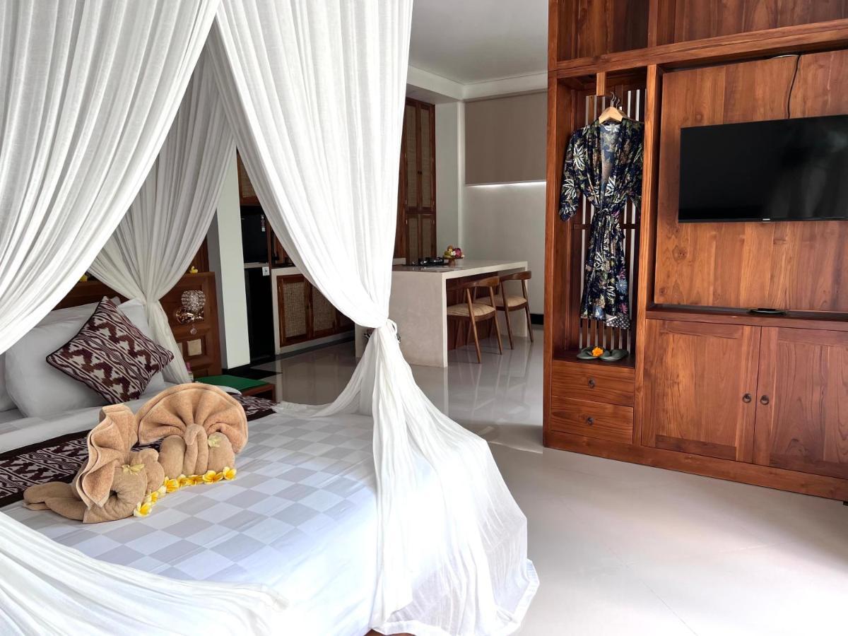 Nirankara Ubud Villa Bagian luar foto